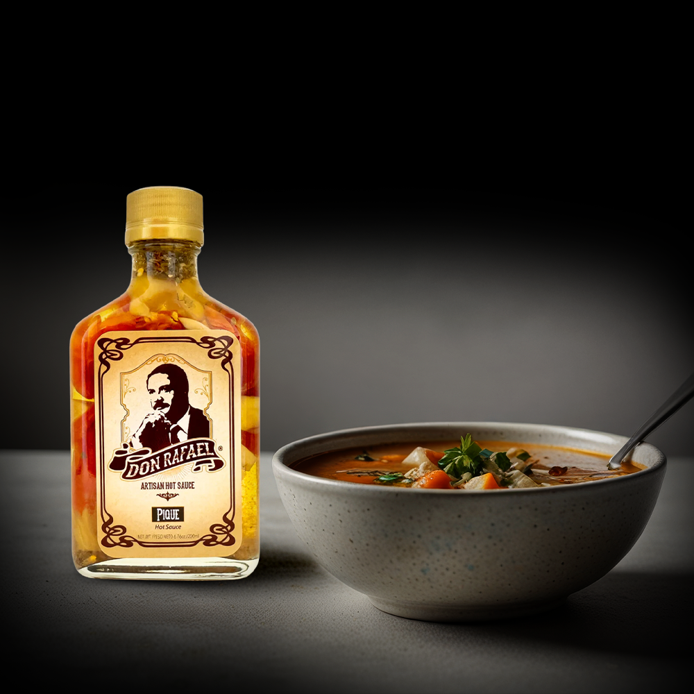 What is Puerto Rican Pique? History & How to use it